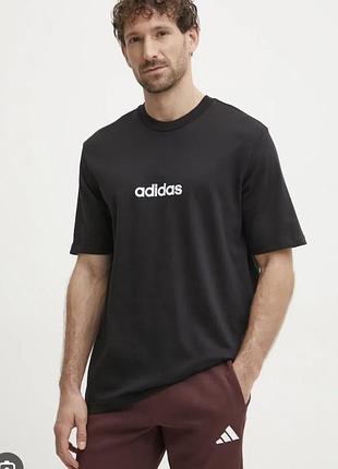 Футболка adidas