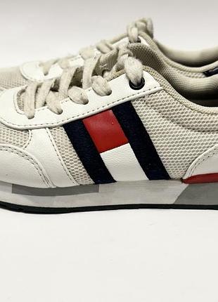 Кросівки дитячі tommy hilfiger low cut lace-up sneaker 32 eur (21 см) оригінал