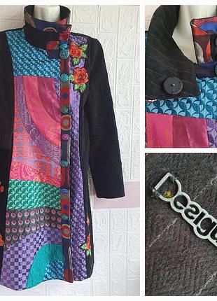 Кольорове пальто з вишивкою, бархатом, гудзики -брошки, desigual
