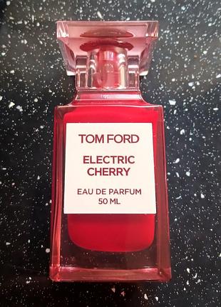Electric cherry tom ford парфумована вода оригінал