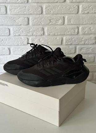 Кросівки adidas чорні, устілка 26,5 см