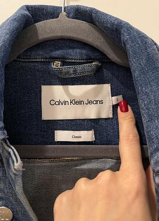 Джинсова куртка calvin klein (s) 8