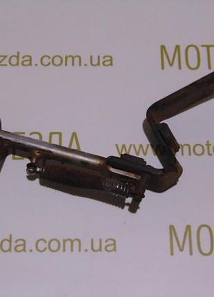 Подножка с кронштейном honda dio af-27 / zx-28 japan (разновидность no2 )