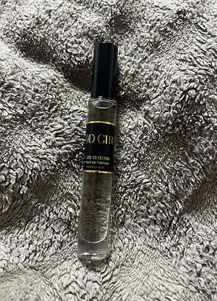 Carolina herrera good girl 2