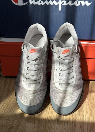 Nike air max invigor 2