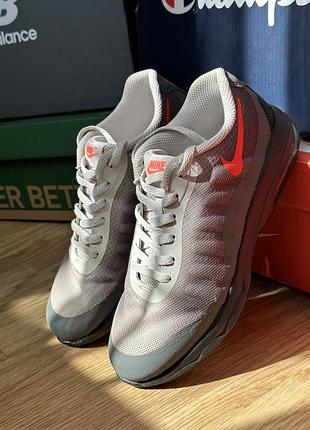 Nike air max invigor