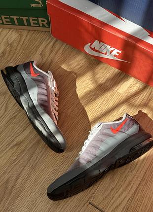 Nike air max invigor 5