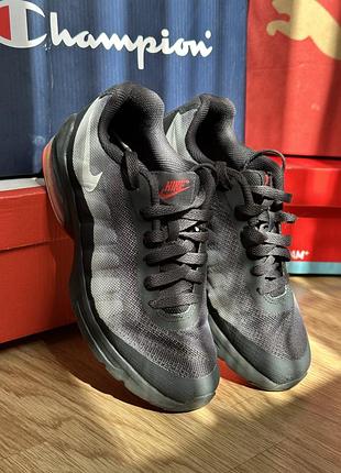 Nike air max invigor 3
