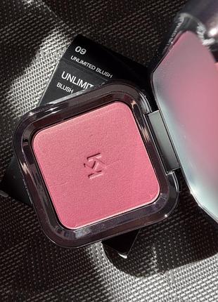 Надзвичайні румʼяна kiko milano італія unlimited blush 09
