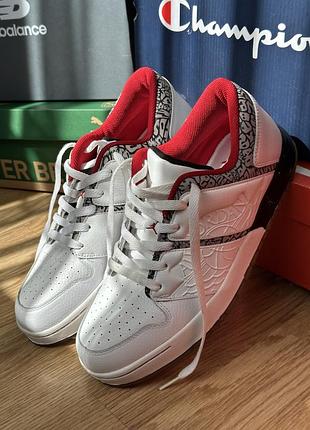 Air jordan nu retro 1 low
