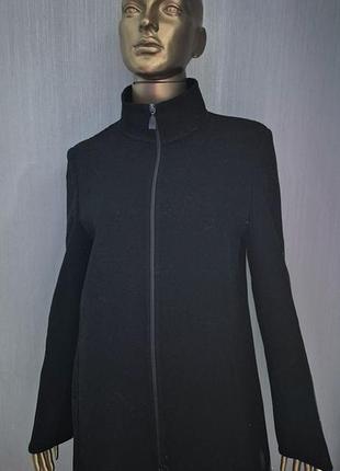 Короткое пальто с карманами max mara