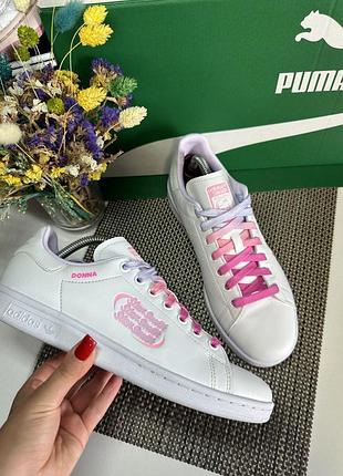 Оригинальные кожаные кроссовки adidas