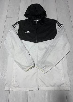 Чоловіча вітровка adidas оригінал.