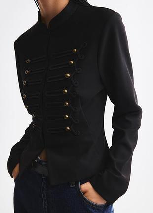 Гусарський жакет у стилі military h&m
