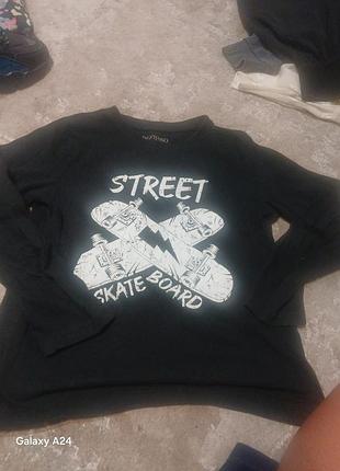 Продам кофтинку