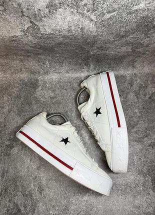 Оригінальні кеди converse на платформі 3