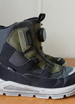 Ботинки фирми superfit gore-tex