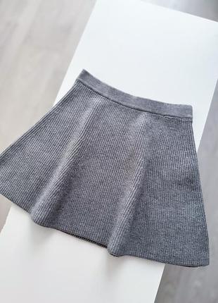 Спідниця zara розмір 9-10 років 2