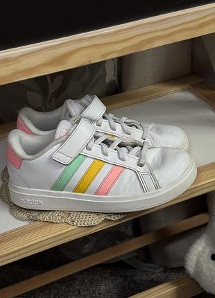 Кросівки adidas grand court 32р устілка 21см