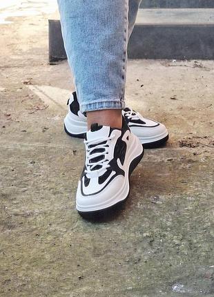 Кроссовки женские 2