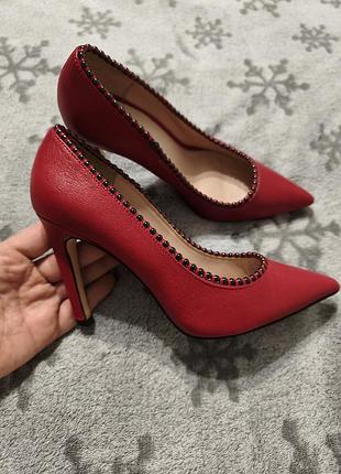 Туфлі 37 zara
