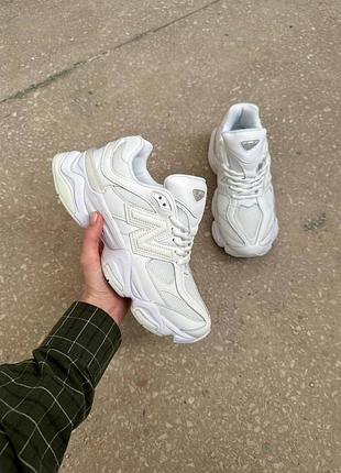 Кросівки жіночі new balance 9060 triple white