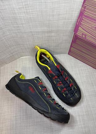 Оригінальні черевики keen