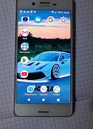 Продам телефон sony xperia f5122 в хорошому стані небитий не глючить все добре є трішечки подряпане на задній кришці є чохол в подарунок і зарядне