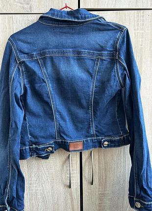 Джинсовий піджак р-р м 4