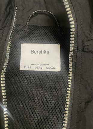 Вітровка жата bershka 3