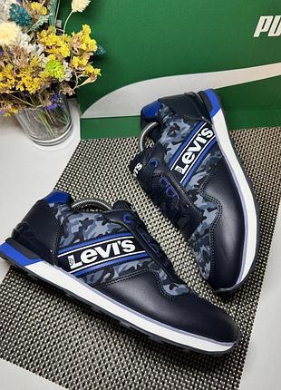 Оригинальные кроссовки levis 4