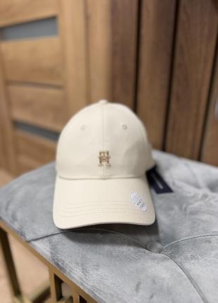 Кепка жіноча tommy