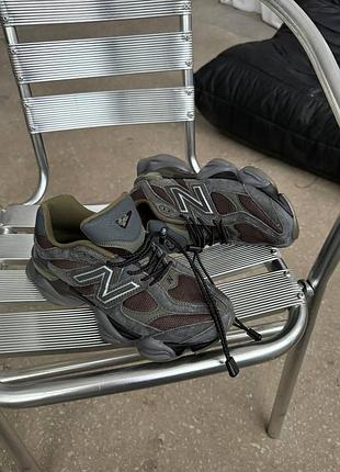 Кросівки жіночі new balance 9060 grey/brown