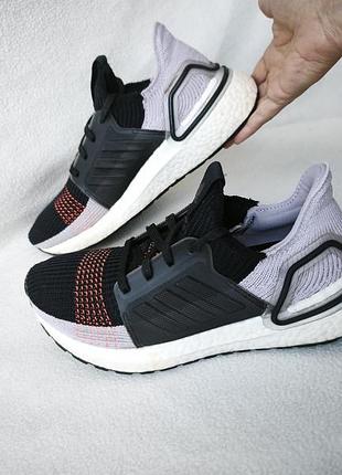 Эластичные кроссовки  adidas ultraboost р. 38 стелька 24см.