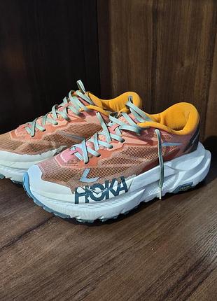 Hoka mafate x 44p.