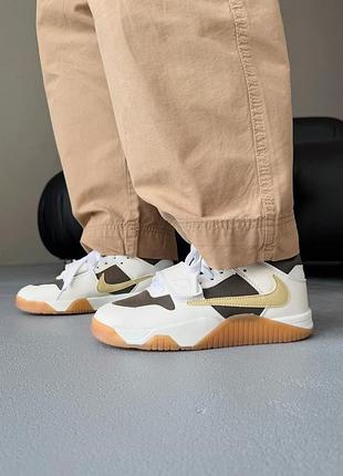 Кросівки жіночі nike air jordan x travis scott jumpman jack beige/brown