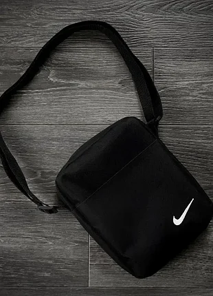 Мужская черная сумка через плечо спорт nike борсетка найк