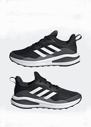 Круті стильні кросівки бренду adidas forta run performance  uk  1   eur  33