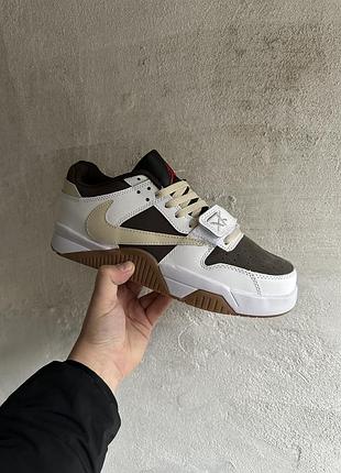 Travis scott x nike jordan cut the check reverse mocha 2