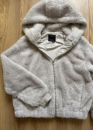 Bershka шубка 4