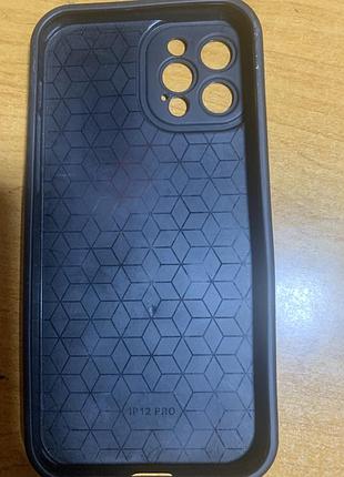 Продаж чохла на iphone 12 pro