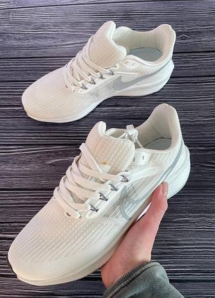 Nike   кроссовки с нюансом 2