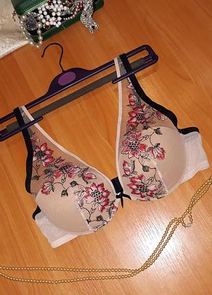 Роскошный бюстгальтер tezenis 10