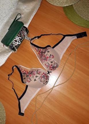 Роскошный бюстгальтер tezenis 7