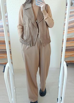 Жилетка під замш massimo dutti