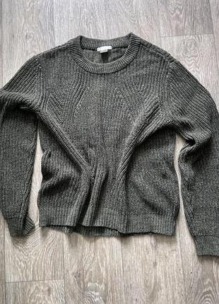 Светр фірми h&m