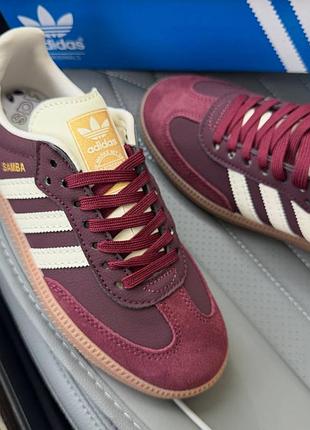 Adidad samba og maroon 2