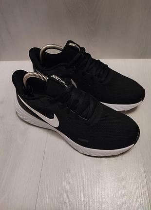 Кросівки nike 39- устілка 25 см 3