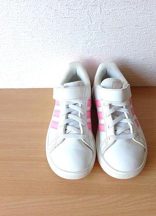 Кросівки adidas 28 р. устілка 17,6 см.