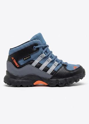 Дитячі черевики adidas terrex mid gtx 27розміру